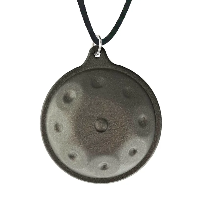 گردنبند طرح هنگ درام کد m3448 برنز آبکاری شده