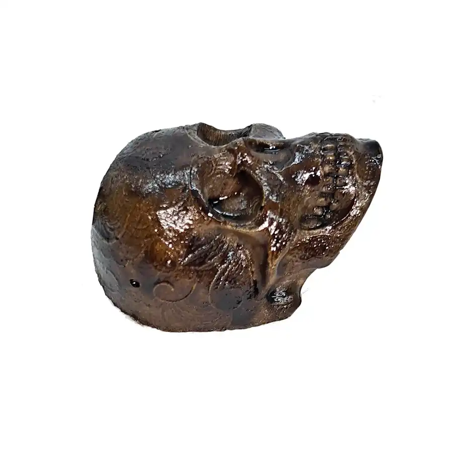 جاکلیدی اسکلتی طرح چوب کد p4119: یک اکسسوری خفن و خاص طرح چوب که از اسکلت جمجه انسان الگو برداری شده و در این فروشگاه میتوانید جا کلیدی طرح اسکلت را با قیمت مناسب بصورت تک و عمده خرید نمایید. هدیه مناسب برای دوستداران طرح اسکلت و علاقهمندان به سبک های گنگ و دارک امکان ست کردن با انواع اکسسوری طرح اسکلت و لوازم و وسایل گنگ